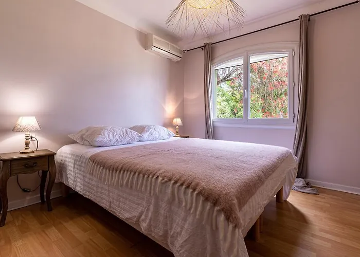 L'orangeraie - Maison Avec Vue Pour 12 Voyageurs Vakantiehuis *